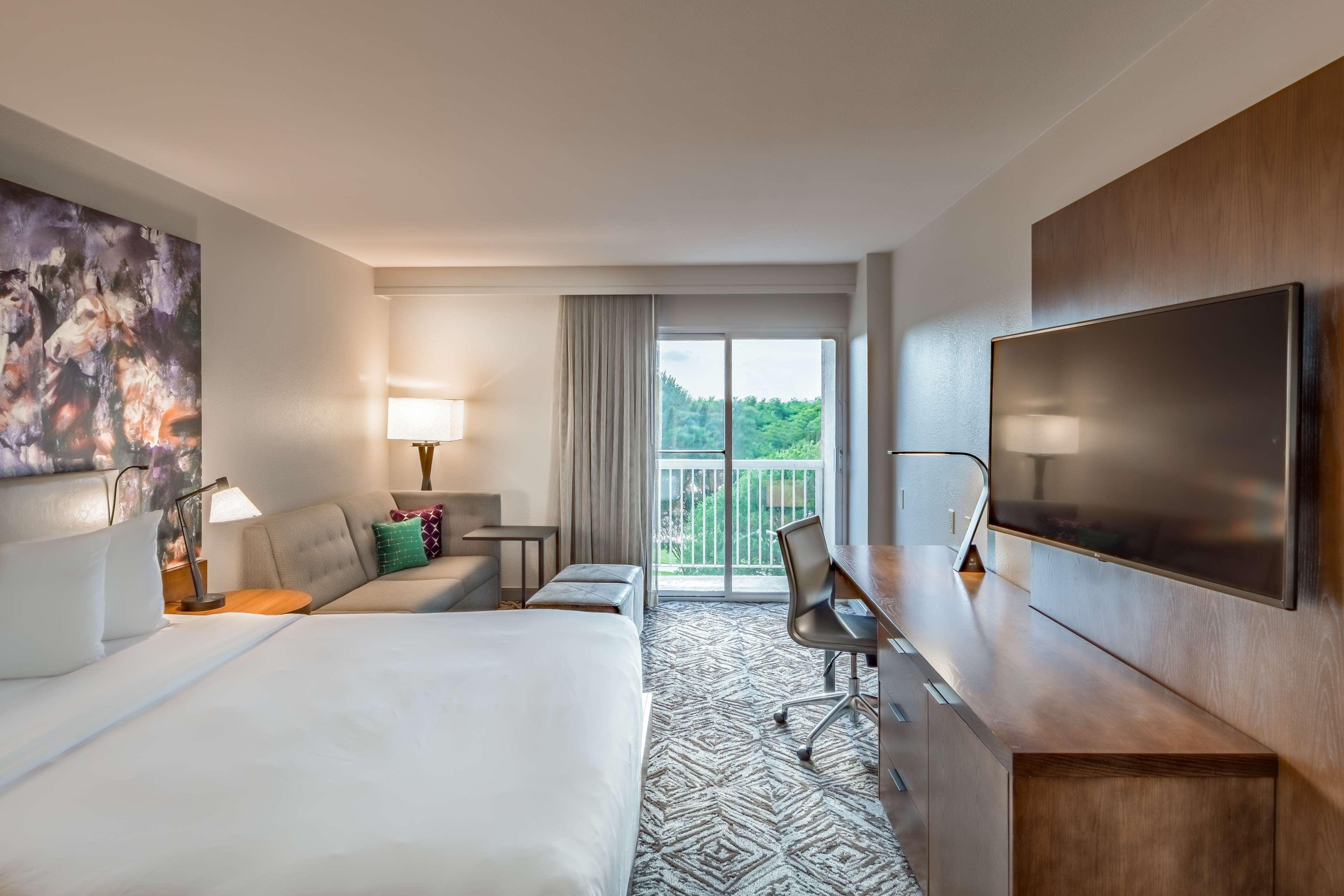 Doubletree By Hilton Dallas-Farmers Branch Ngoại thất bức ảnh