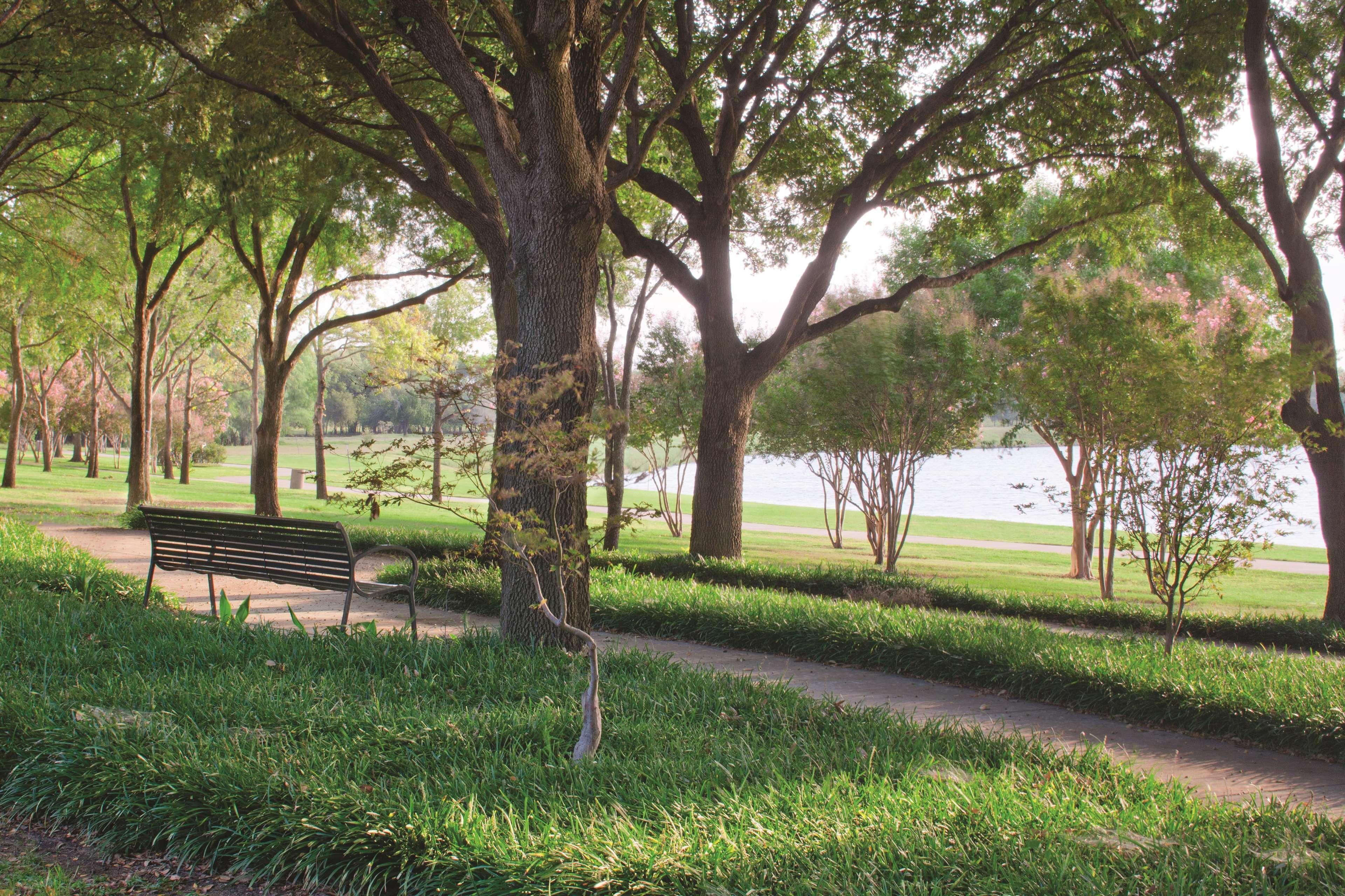 Doubletree By Hilton Dallas-Farmers Branch Ngoại thất bức ảnh